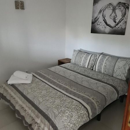 1 Bedroomed Apartment - Ocean View - Oura - Beach Albufeira Eksteriør billede