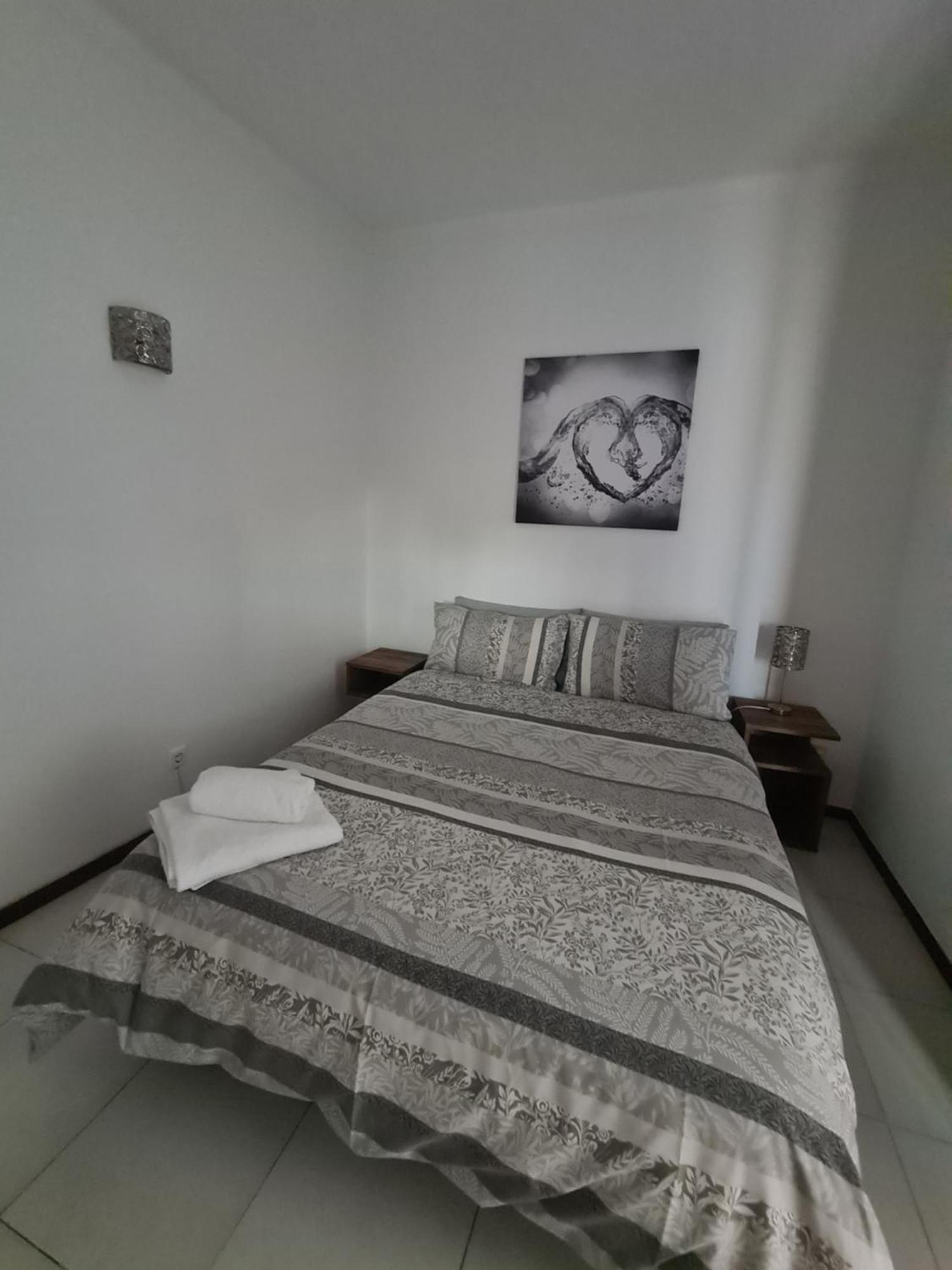 1 Bedroomed Apartment - Ocean View - Oura - Beach Albufeira Eksteriør billede