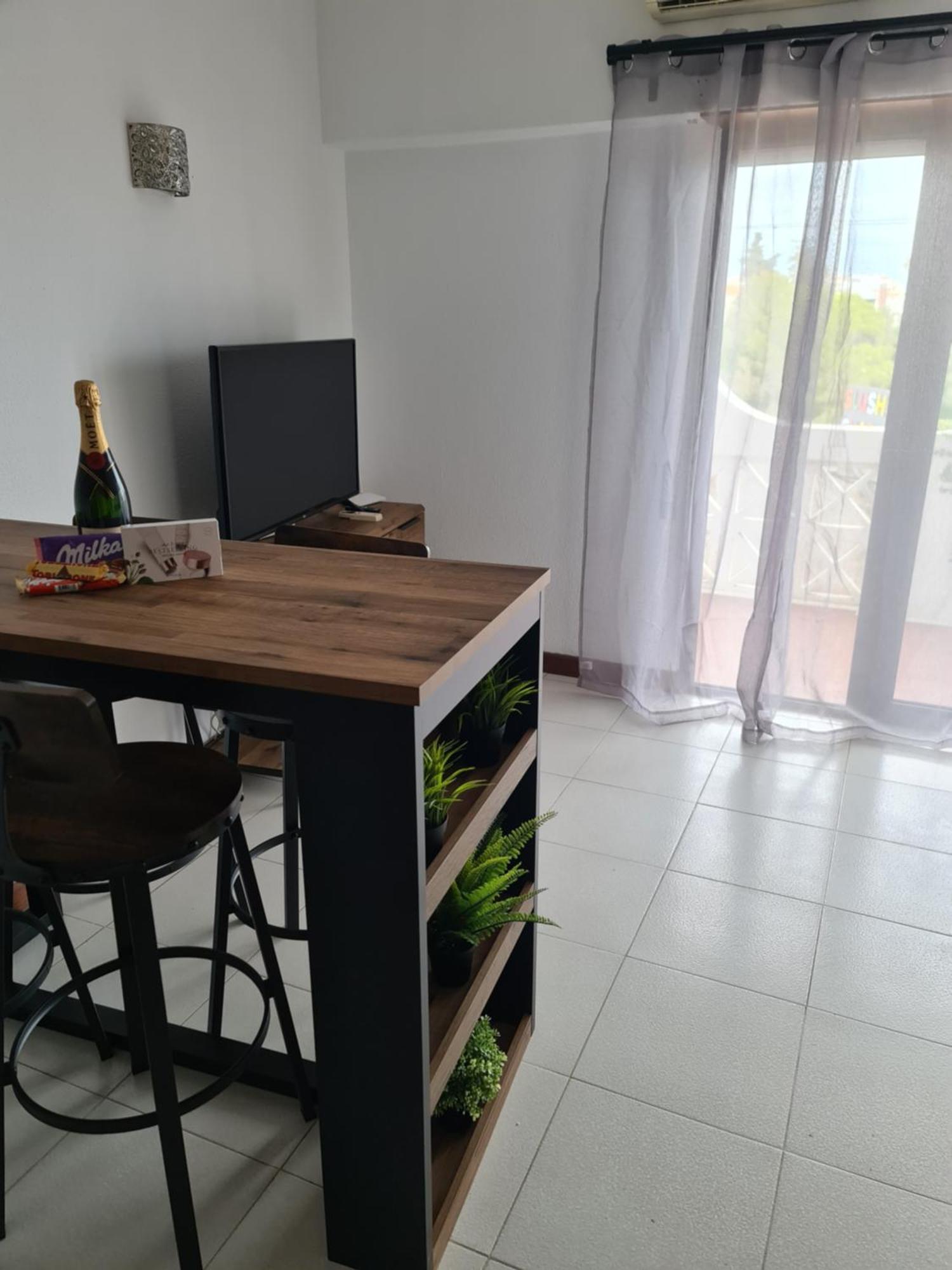 1 Bedroomed Apartment - Ocean View - Oura - Beach Albufeira Eksteriør billede
