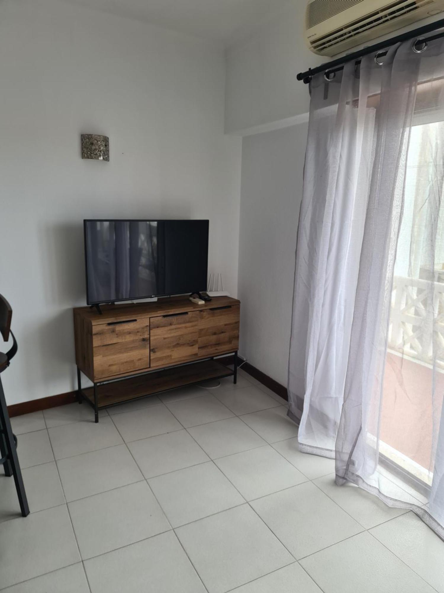 1 Bedroomed Apartment - Ocean View - Oura - Beach Albufeira Eksteriør billede