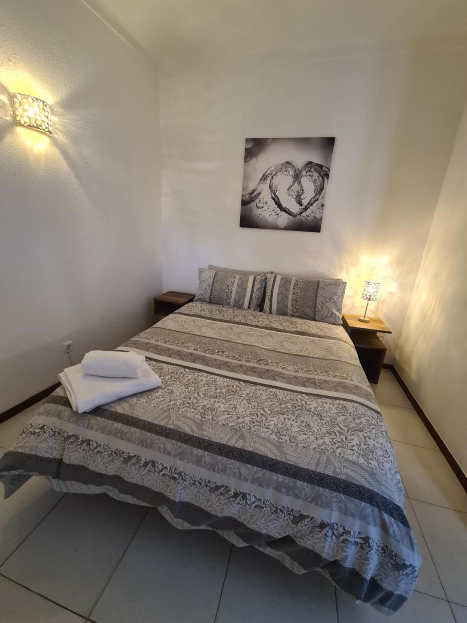 1 Bedroomed Apartment - Ocean View - Oura - Beach Albufeira Eksteriør billede